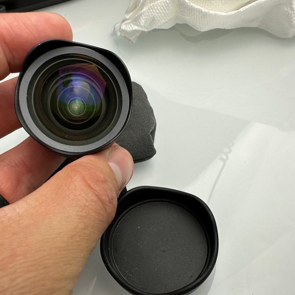Moment Wide 18mm Mobile Lens | M-Series includes Lens cover and Bag for free - Picture 10 of 15